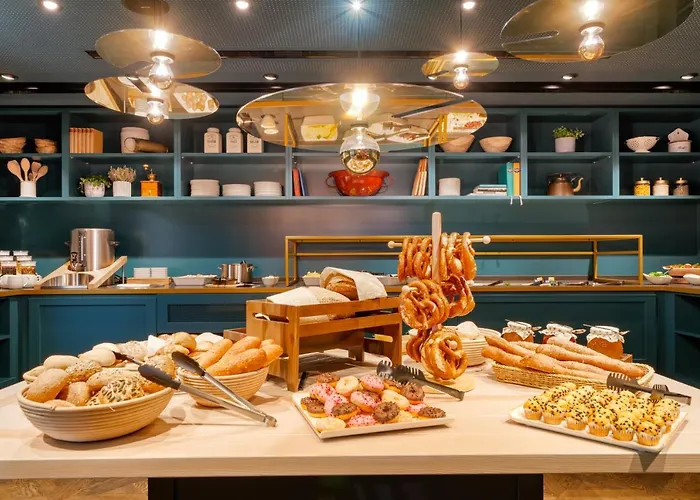 Lukullum Отель *